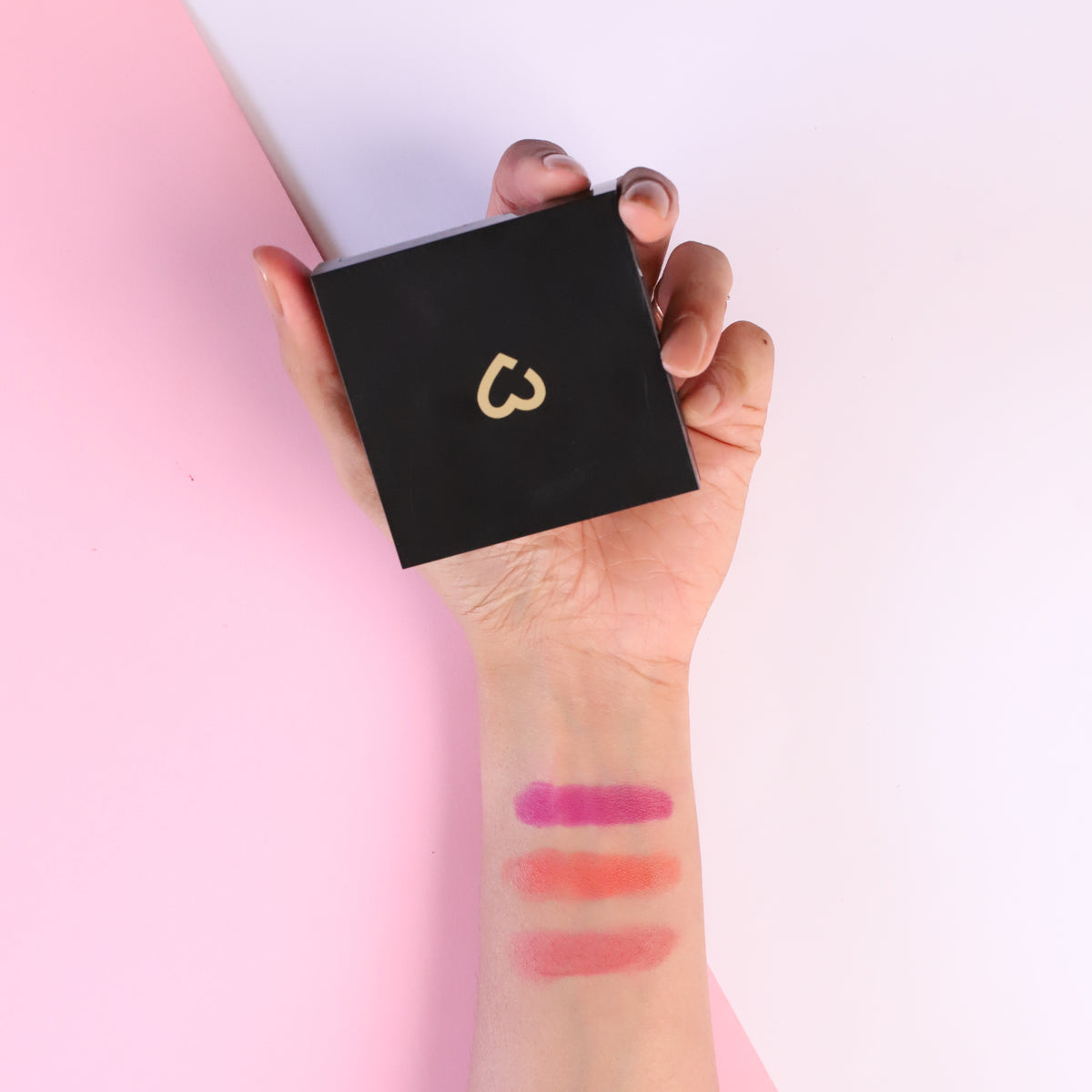 Wearified Soft Focus Buildable Blush Airbrush Powder Wearified